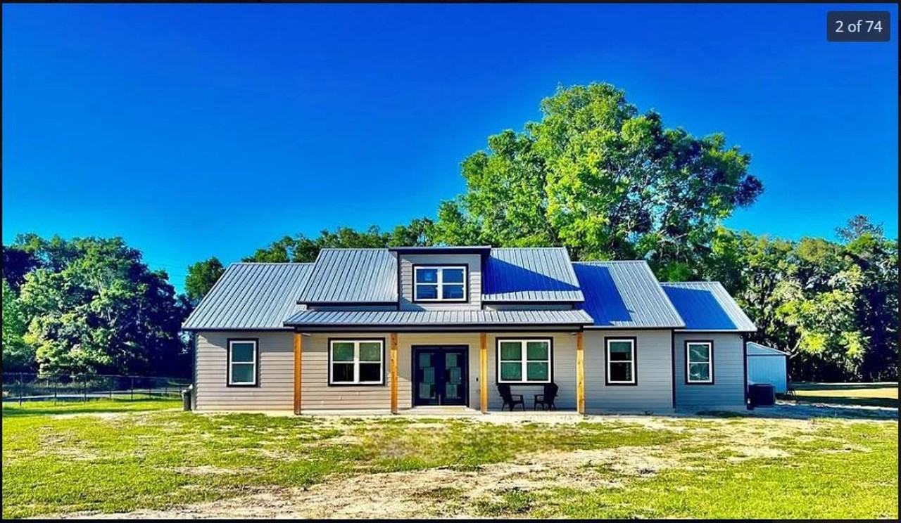 306 Ne 758th St - Photo 2 of 20