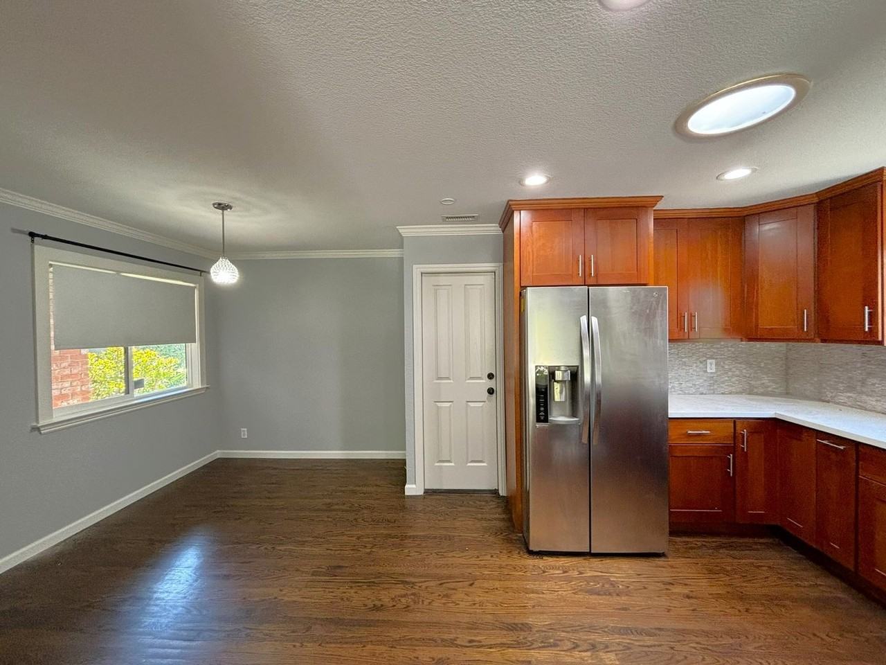 38500 Athy Ct - Photo 3 of 16