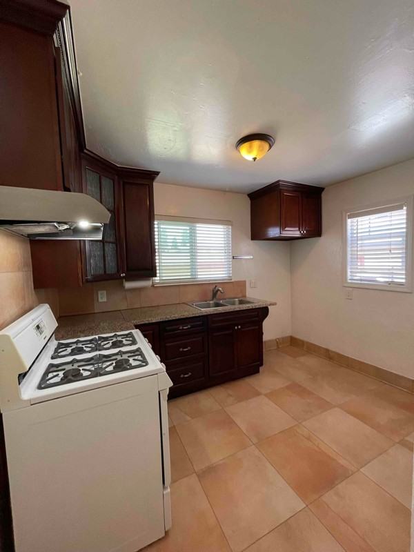 7239 Milton Ave #5 - Photo 2 of 8