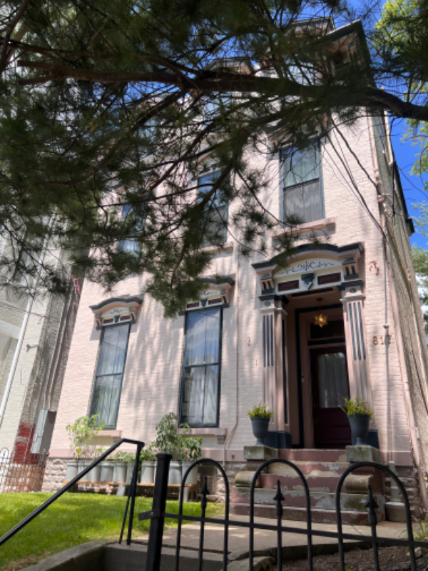 817 Washington Ave #7