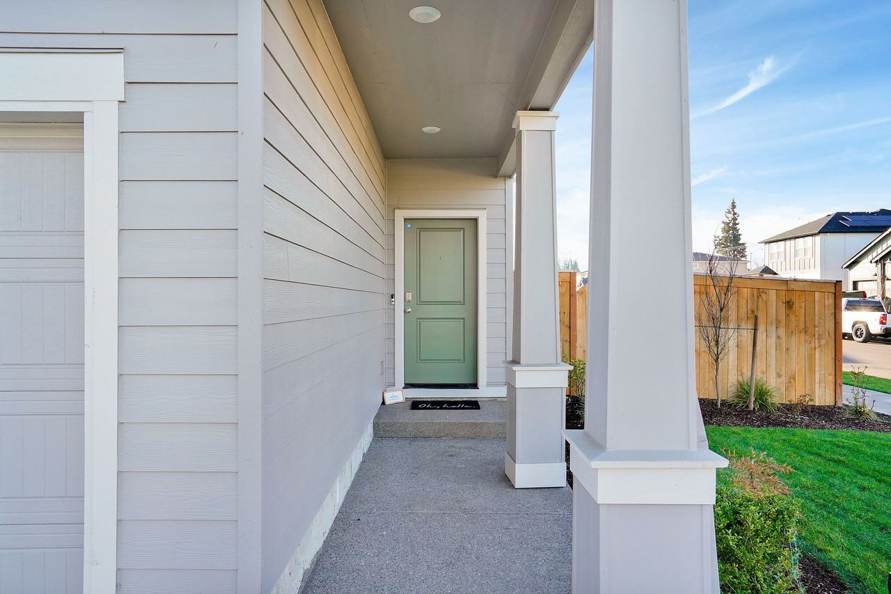 497 Lost Lake Street Northeast - Photo 2 of 25