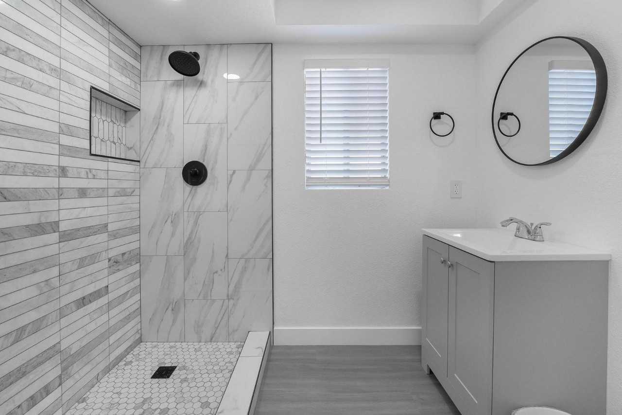 King Richard Ave - Photo 4 of 11