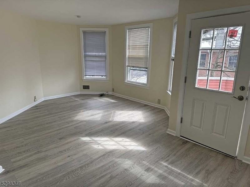 546 Westfield Ave, Westfield, NJ 07090 1 Bedroom Apartment for Rent