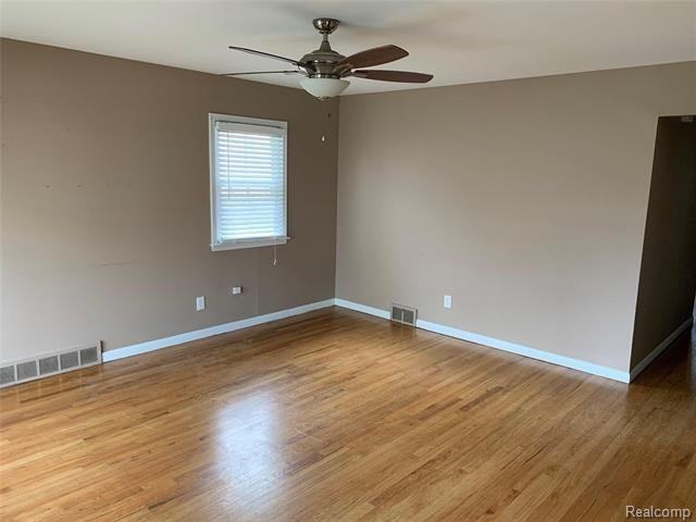 4507 Woodland Ave - Photo 5 of 12