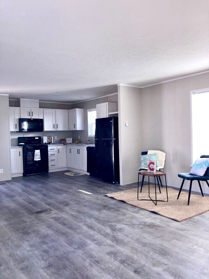 Eastgate MHC, LLC - Photo 3 of 50