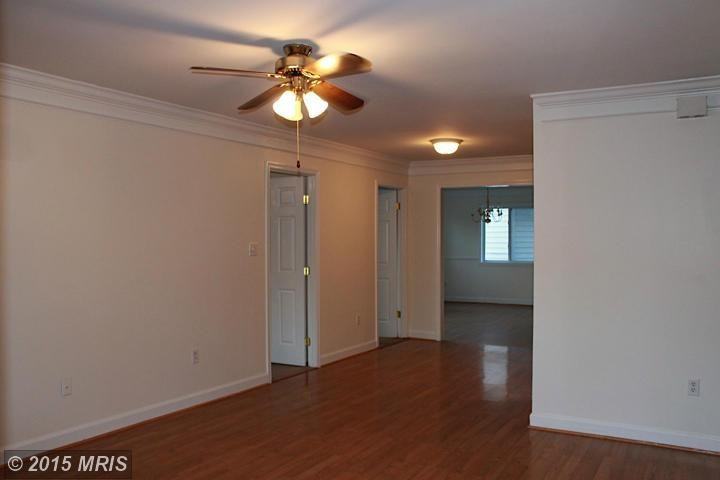 1105 S Greenthorn Ave - Photo 3 of 18