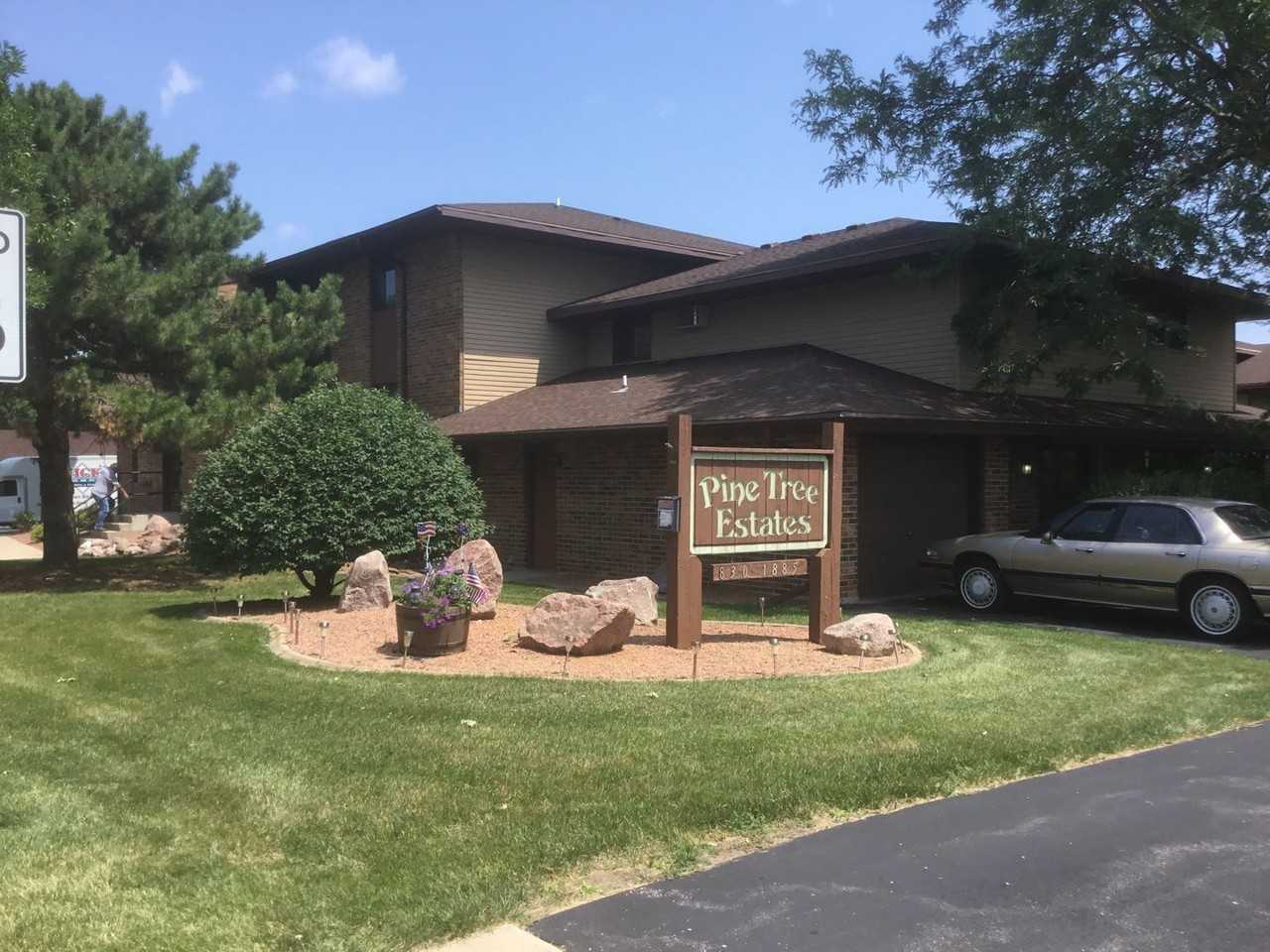 Pinetree Estates - Photo 3 of 8