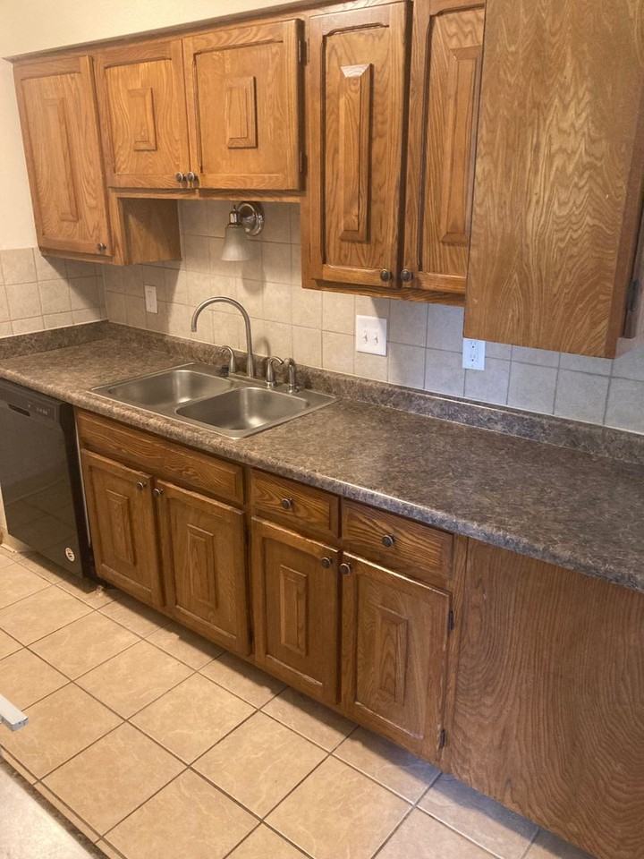 Forest Place Apartments - Photo 3 of 22