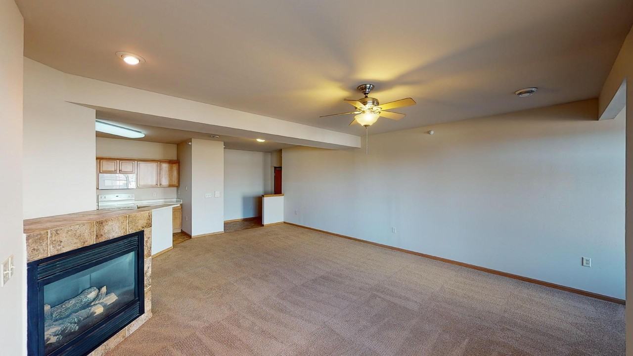 2987 Providence St - Photo 6 of 12