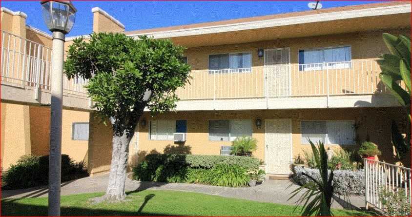 Lakewood Gardens - Photo 3 of 3