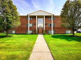 featured image of 2205 2211 2217 Tower Blvd.