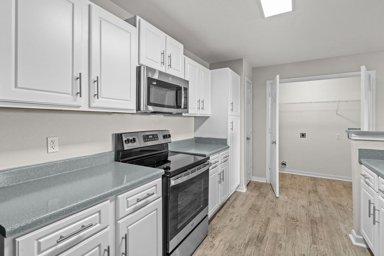 Echo Station Apartments - Photo 6 of 50