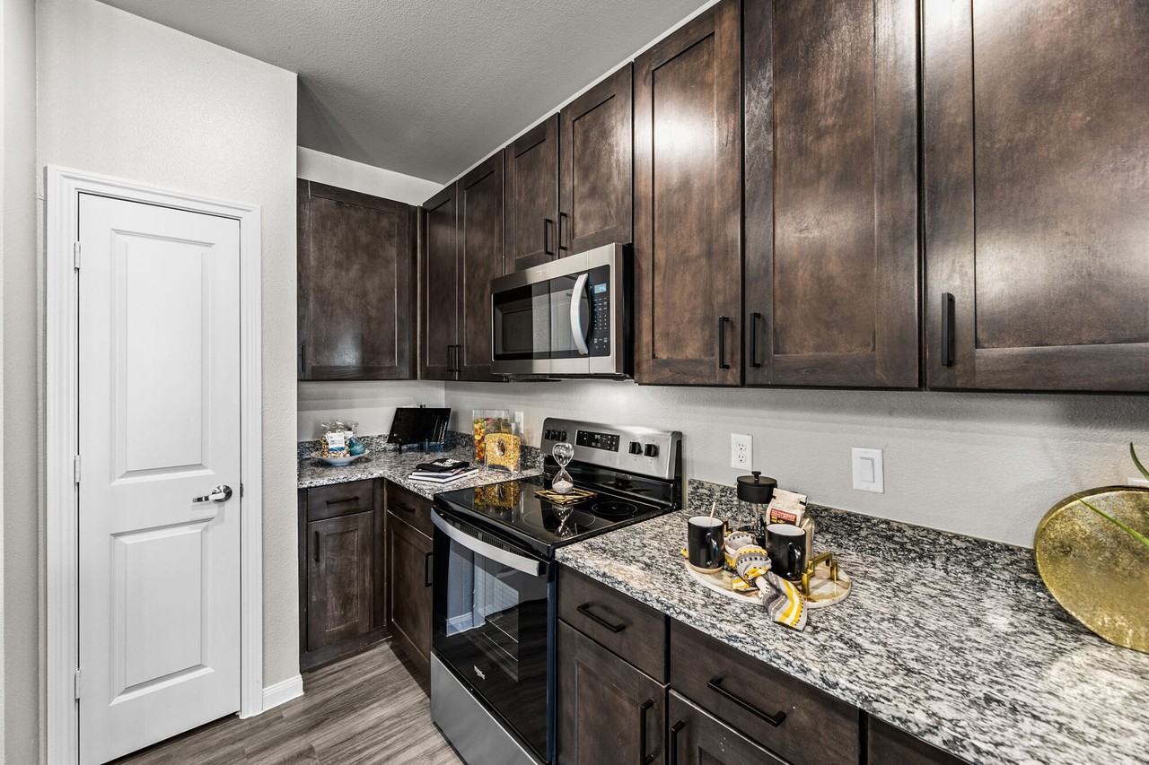 The Summit At Walnut Creek - Photo 4 of 50