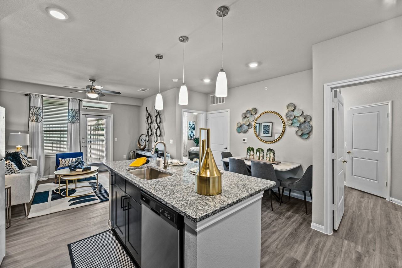 The Summit At Walnut Creek - Photo 5 of 50