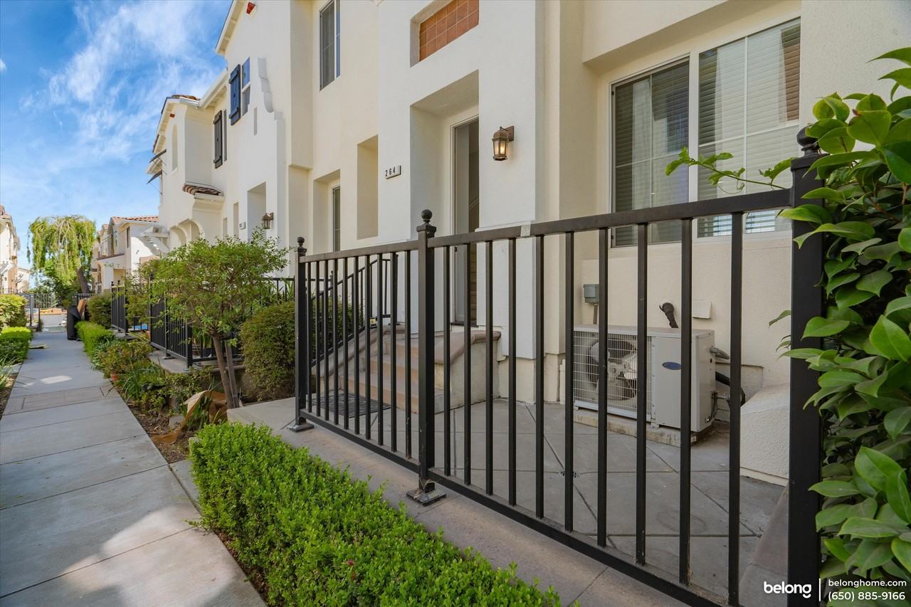 264 Parc Place Dr - Photo 2 of 17