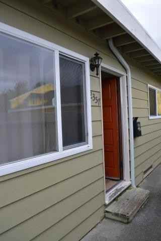 2353 Harrison Ave - Photo 2 of 26