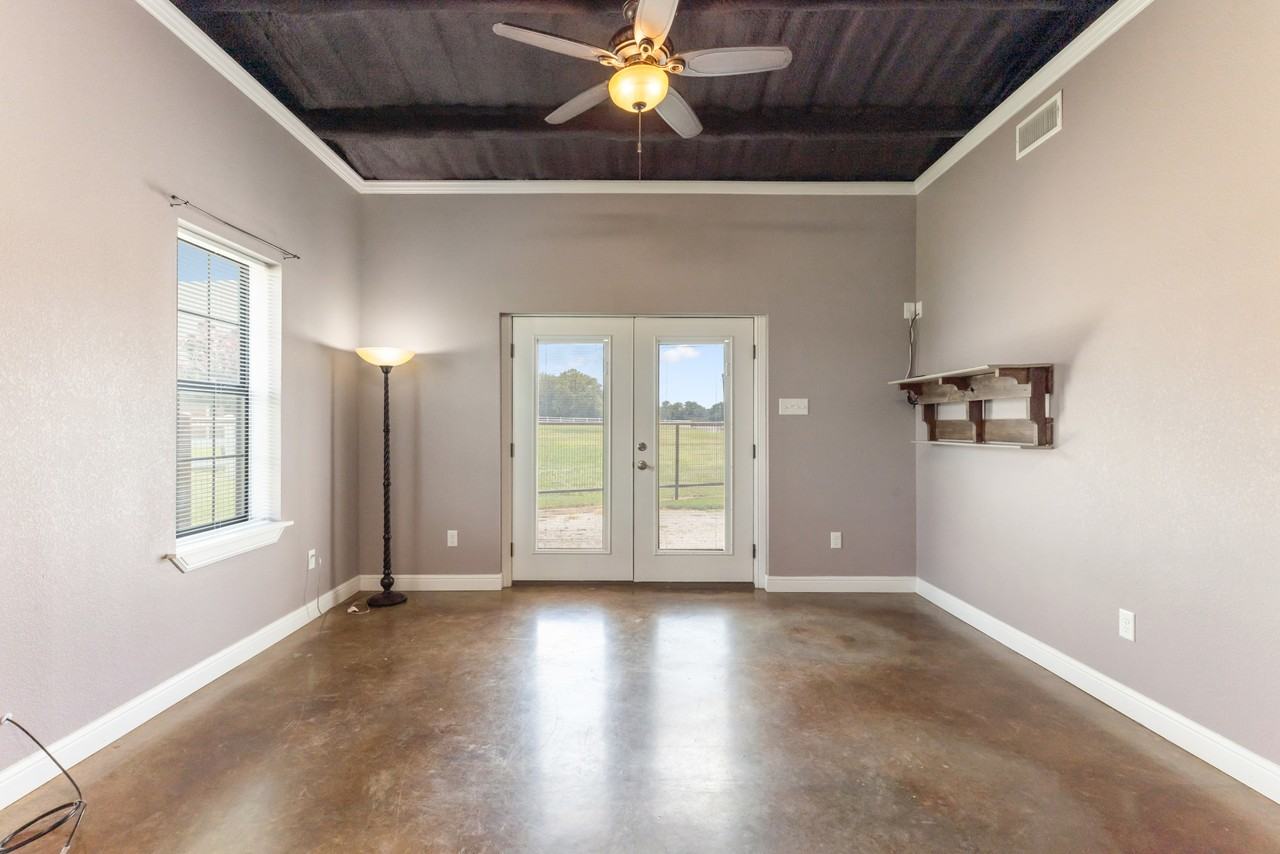 2803 Meander Road - Photo 3 of 12