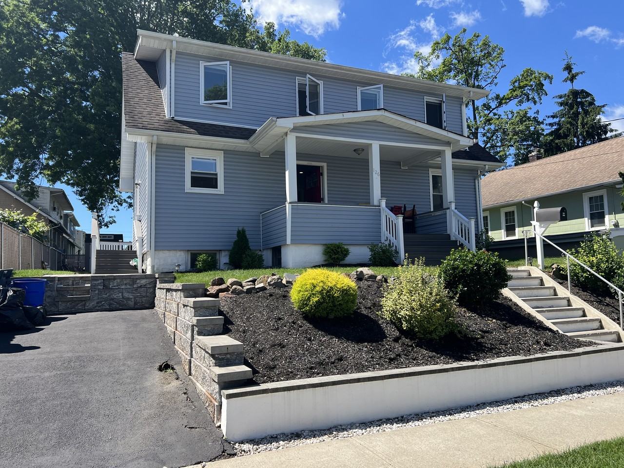 126 West Lincoln Avenue - Photo 3 of 22