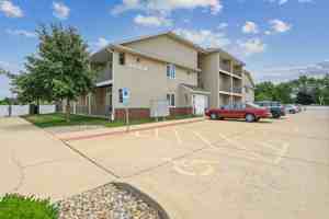 featured image of 1905 N Cunningham Ave