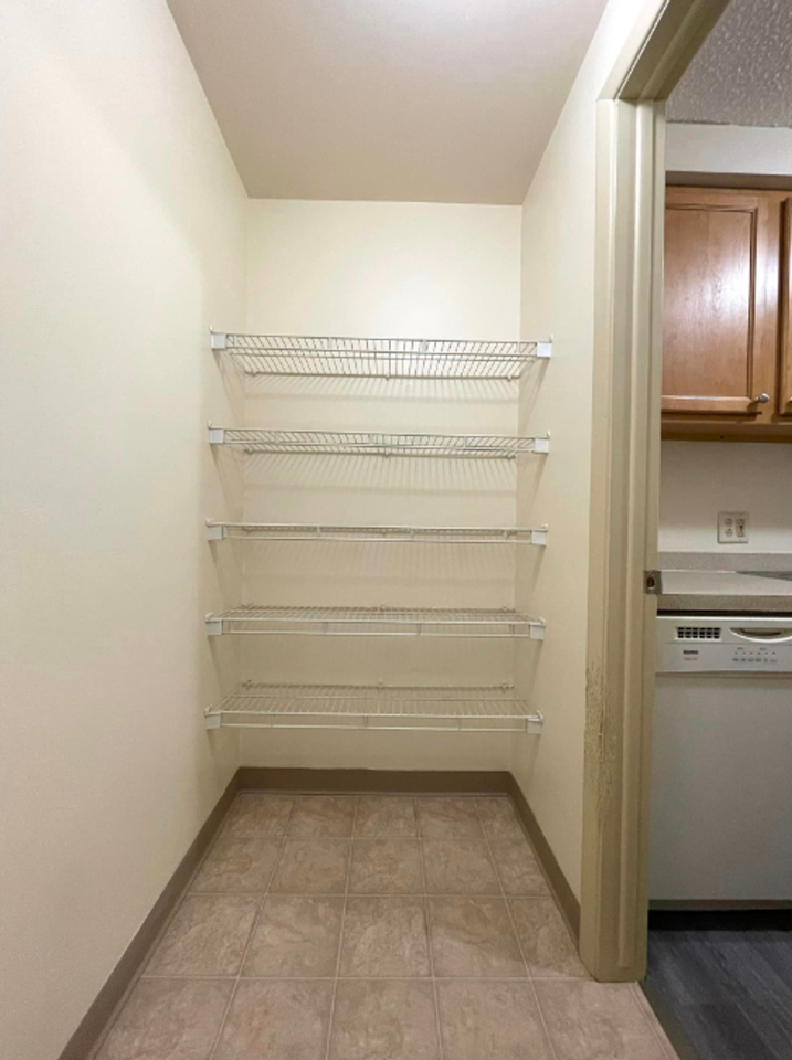 Buffalo Creek Commons - Photo 4 of 13