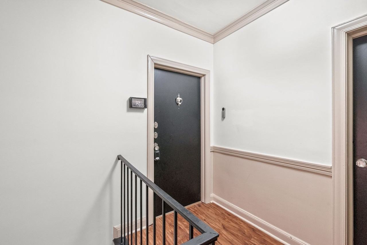 920 Monticello Ter #305 - Photo 2 of 22