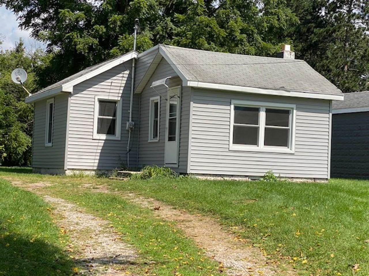 3804 E Michigan Ave - Photo 2 of 12