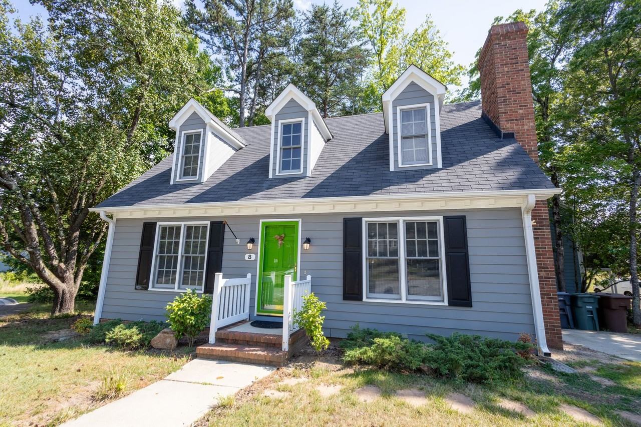 8 Barrett Pl - Photo 3 of 28