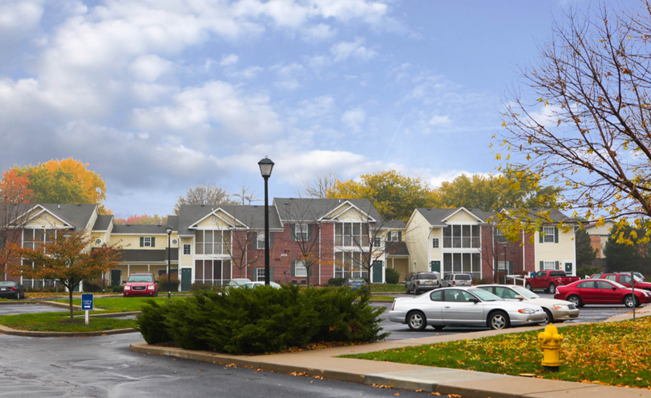 Jefferson Place Apartments - Photo 2 of 25