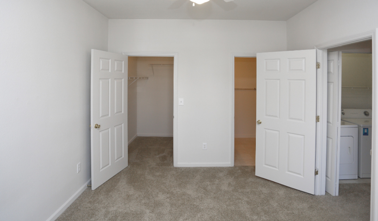 Jefferson Place Apartments - Photo 5 of 50