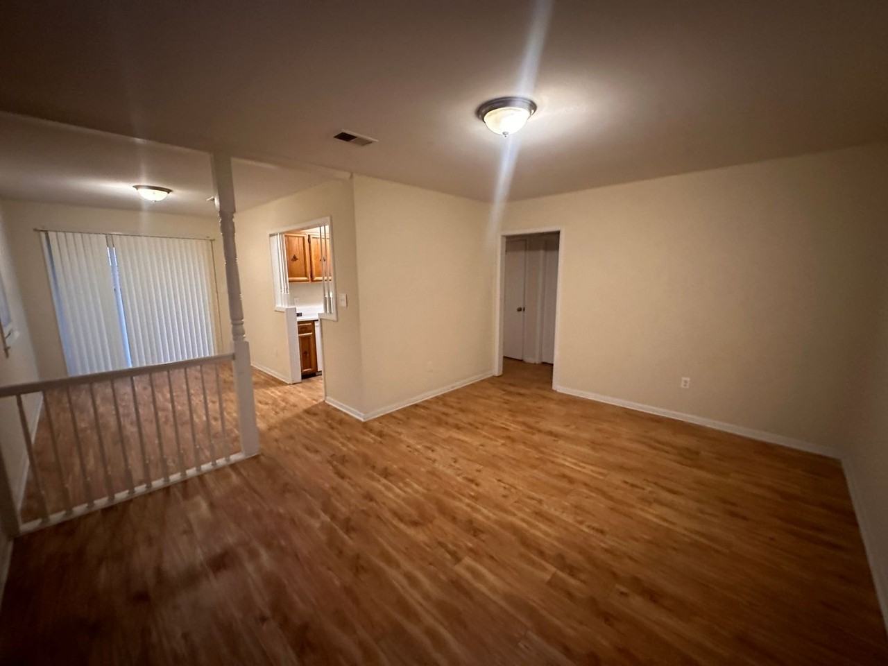 801 Montclair Dr - Photo 7 of 17