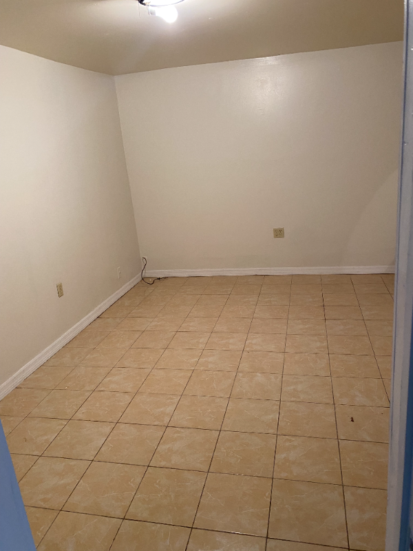 3270 Tyne Ln #C - Photo 3 of 9