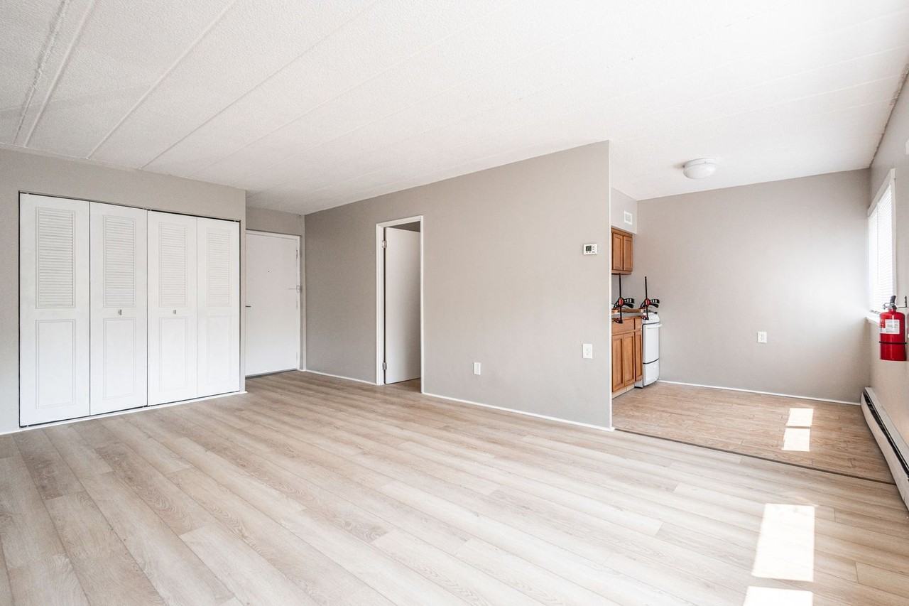 309 Apartments - Photo 7 of 14