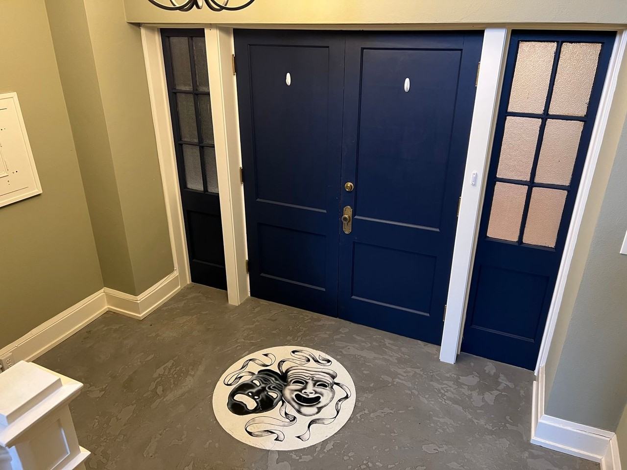 635 S 13th St - Photo 2 of 20