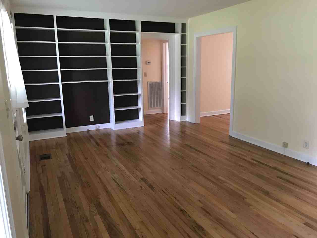 104 Spring Valley - Photo 2 of 6