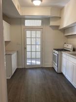 812 West Beverley Street - Photo 1 of 1
