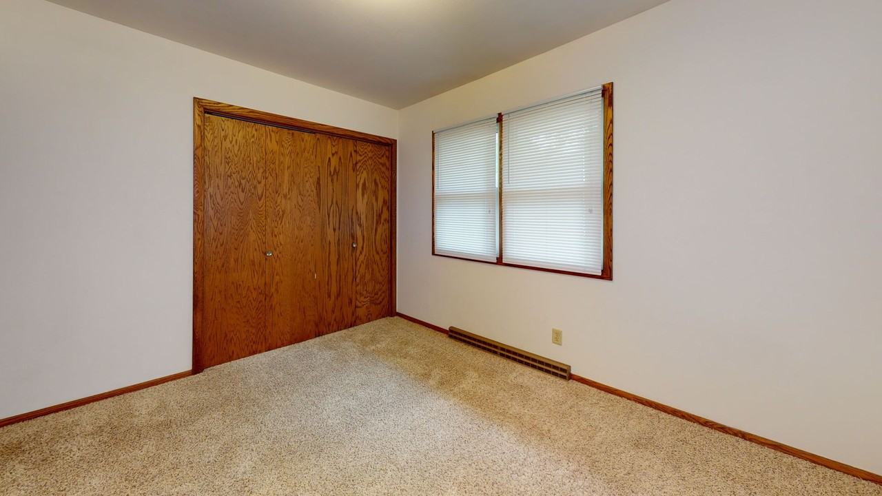 Farmer Four Units - Photo 4 of 6