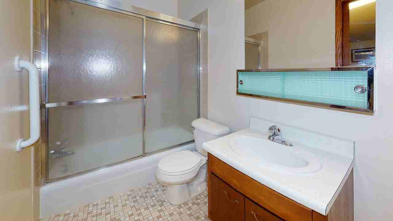 Farmer Four Units - Photo 5 of 6