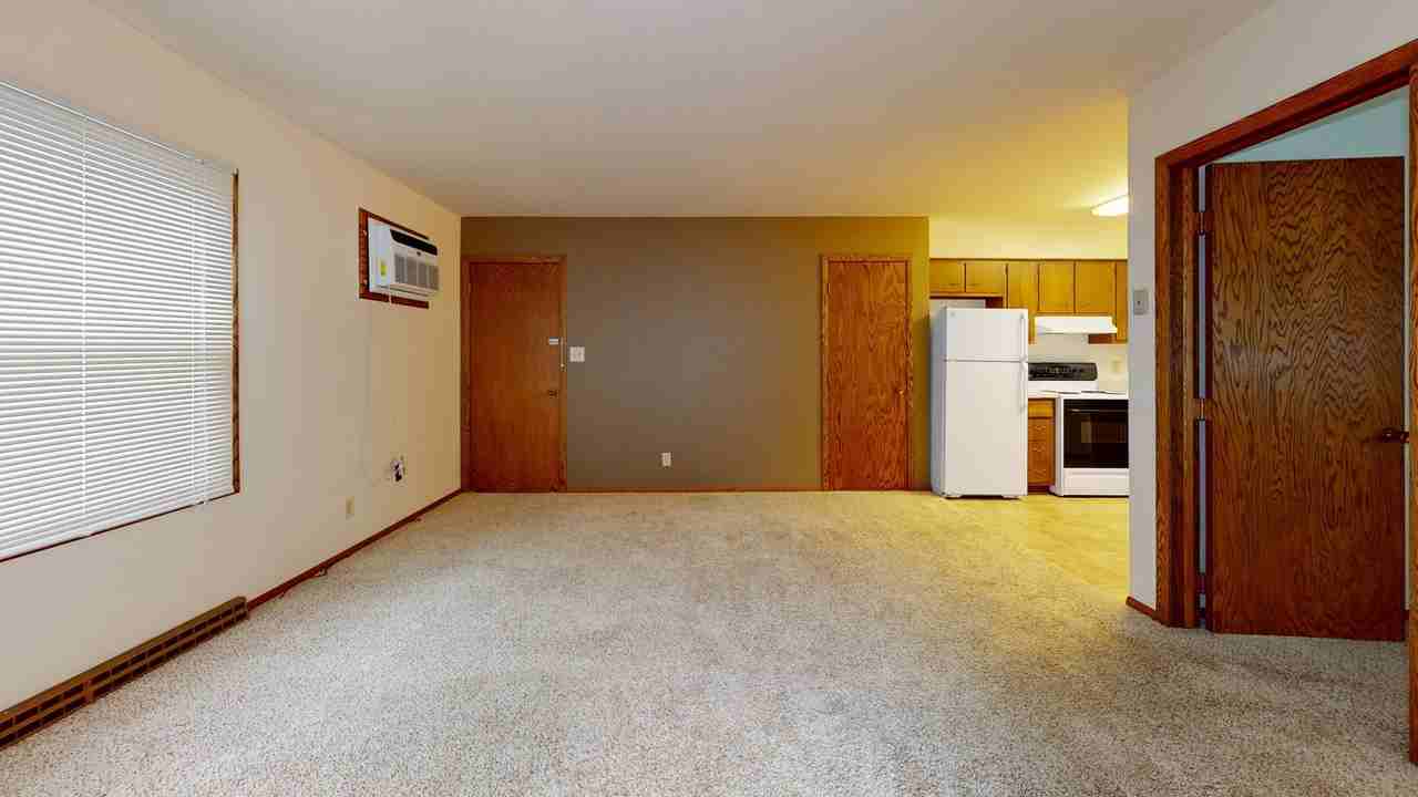 Farmer Four Units - Photo 6 of 6