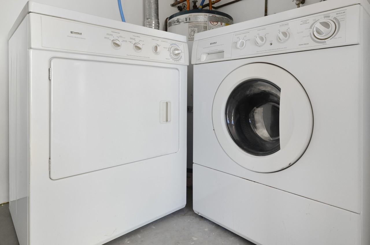 12210 Se 60th St #12 - Photo 4 of 11