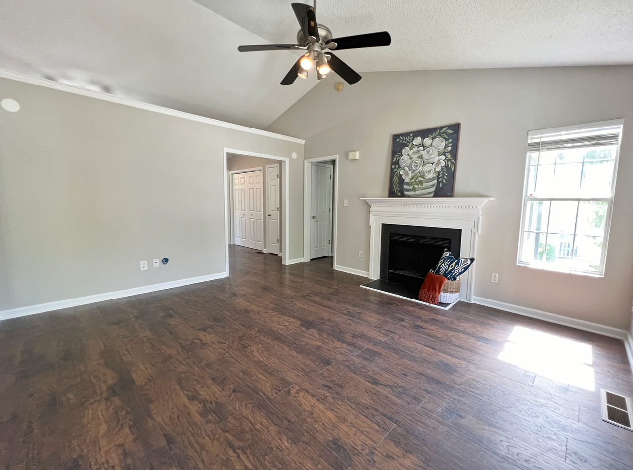 601 E Jones Ave - Photo 3 of 16