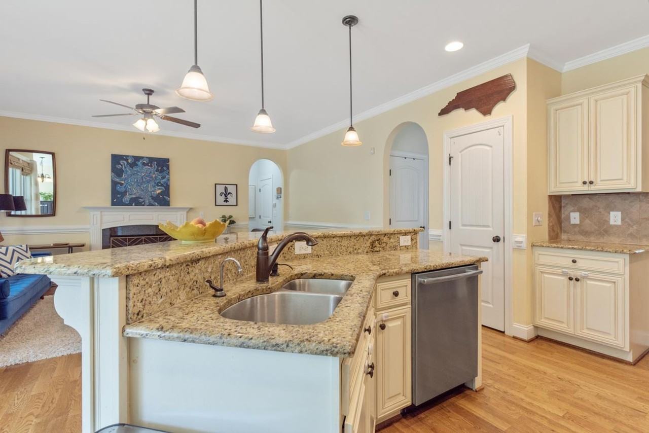 1220 Barnford Mill Rd - Photo 4 of 50