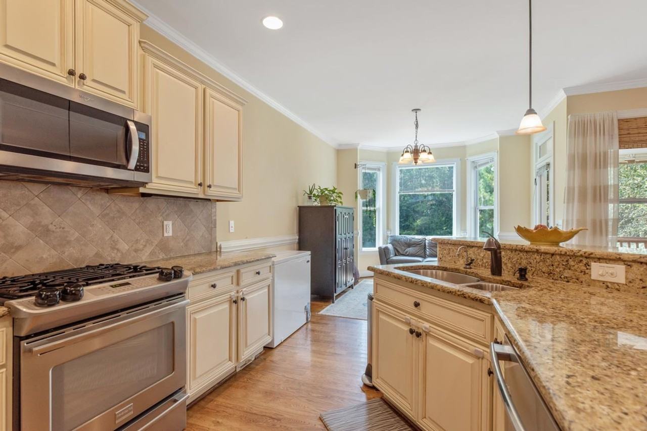 1220 Barnford Mill Rd - Photo 7 of 50