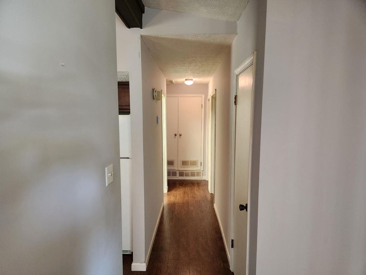 272 Pinewood Dr - Photo 3 of 16