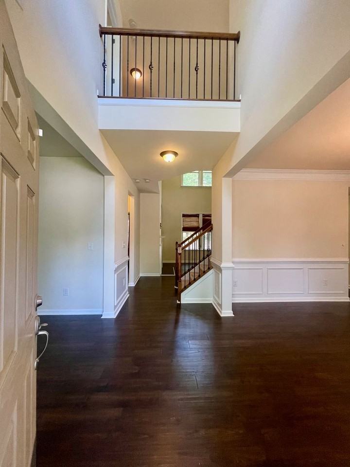 10595 Haynes Valley Ct - Photo 3 of 31