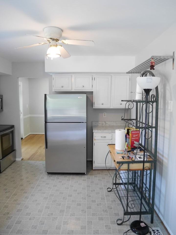 2315 Sandel Lane - Photo 7 of 41