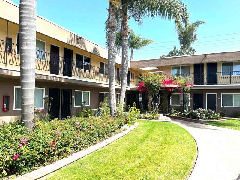 4020 W Rosecrans Ave #A - Photo 3 of 11