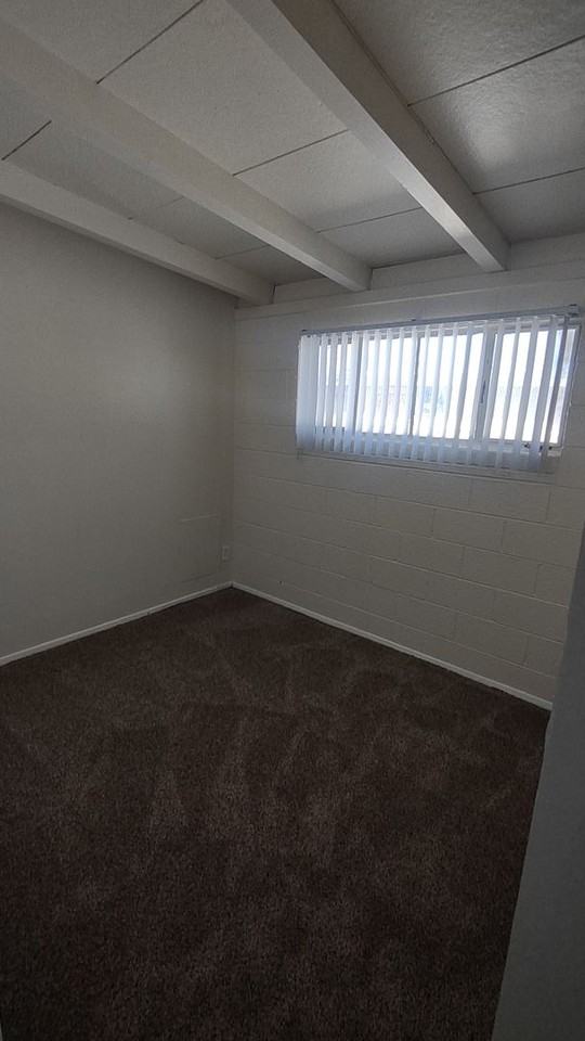 Tranquil Courtyard and Gorgeous Views - Photo 7 of 15