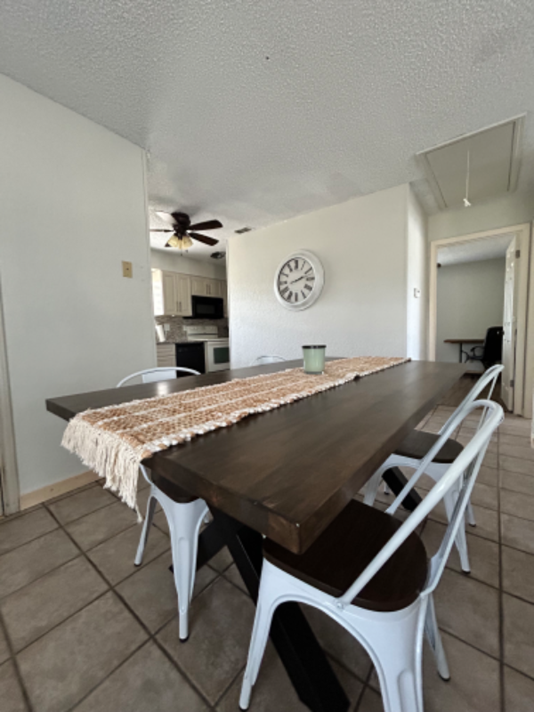 187 Oak Park Rd #2 - Photo 4 of 15