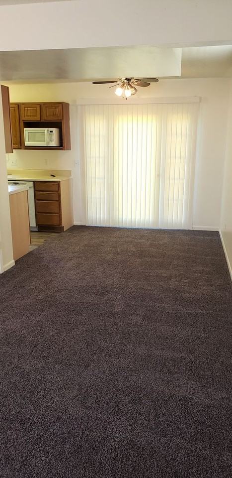 1110 W 20th Cir - Photo 3 of 13