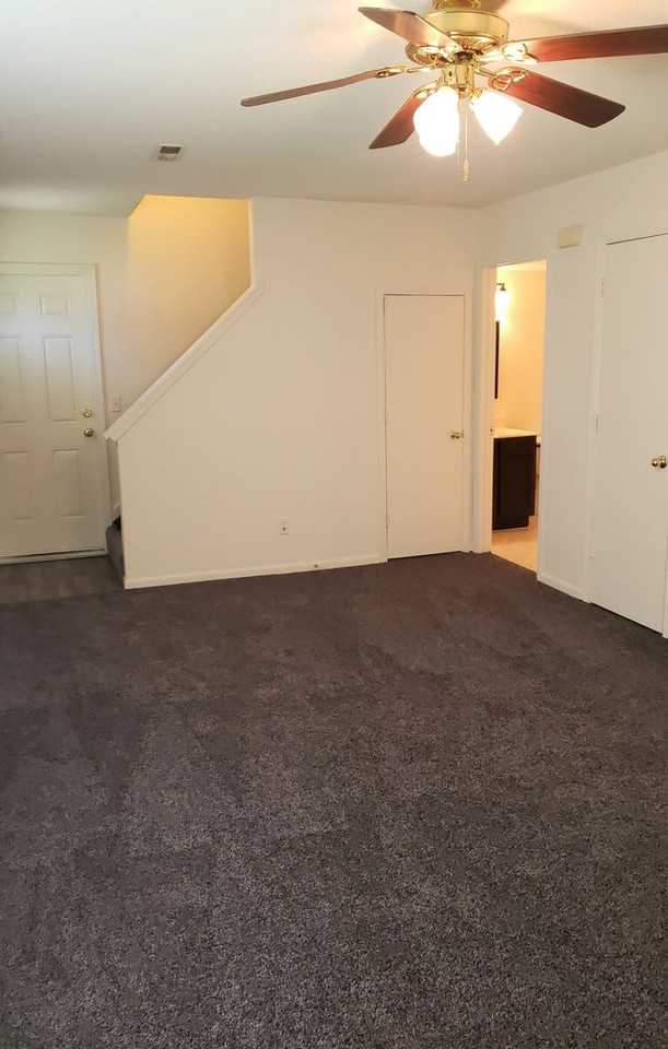 1110 W 20th Cir - Photo 4 of 13